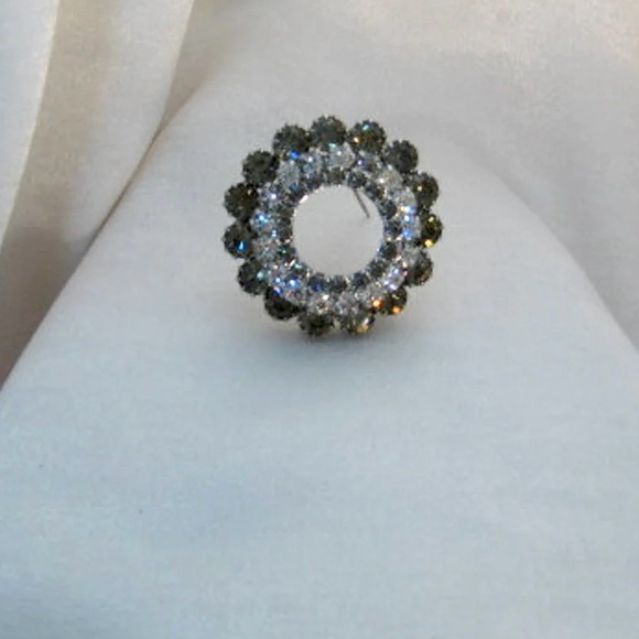 Vintage 3 Tier Rhinestone Circle Brooch Scarf Pin - Picture 4 of 6